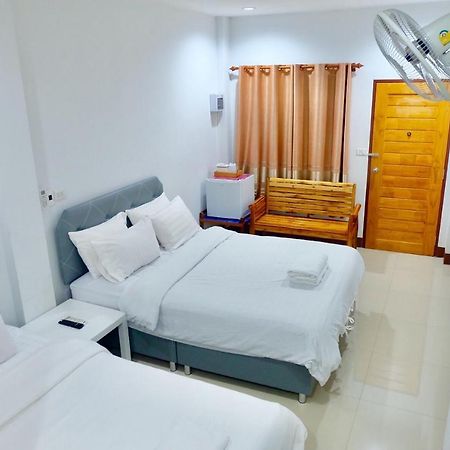 Baan Krutoom Hotel Chiangkhan Чанхан Экстерьер фото