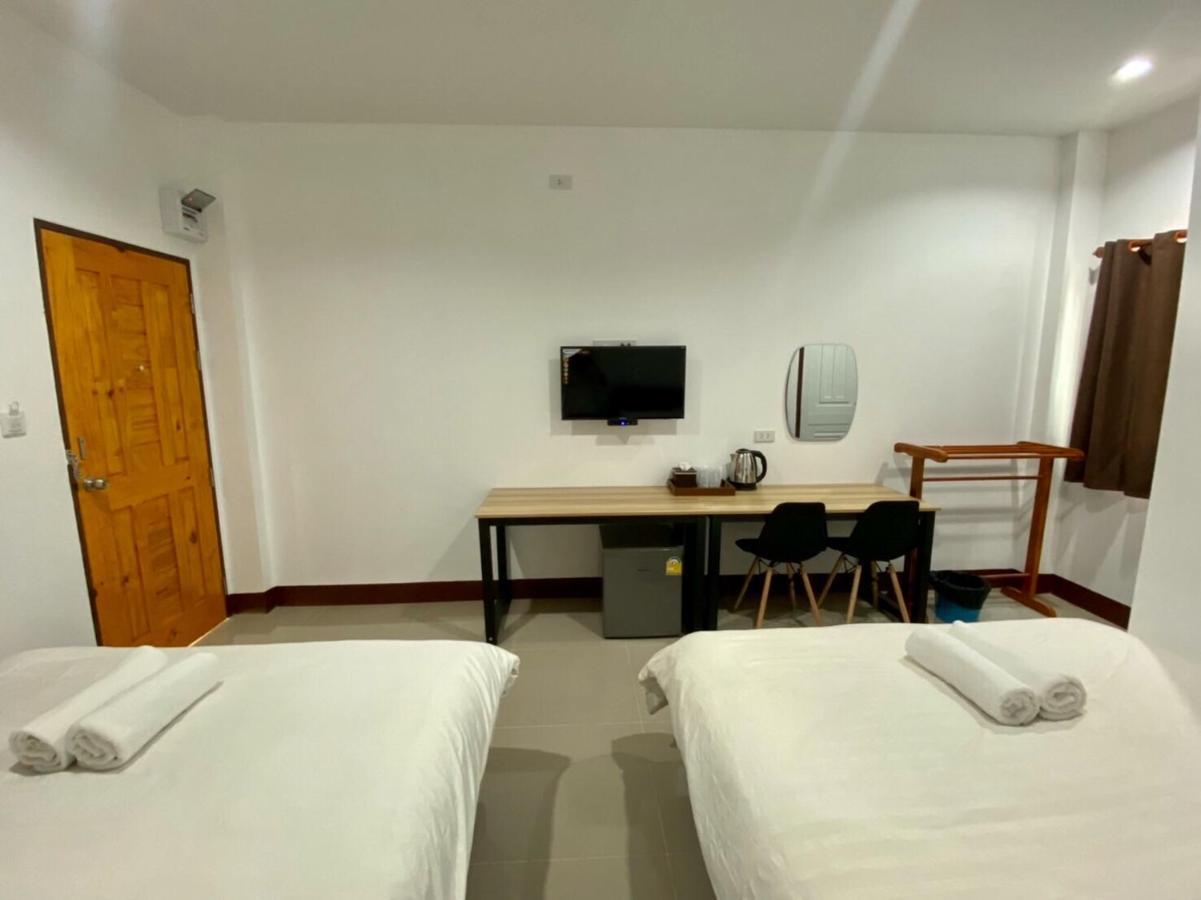 Baan Krutoom Hotel Chiangkhan Чанхан Экстерьер фото